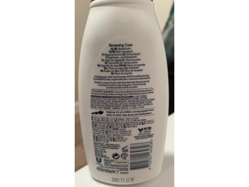 Dove Renewing Care Foaming Bath Soak, Peony & Rose Scent, 450 mL