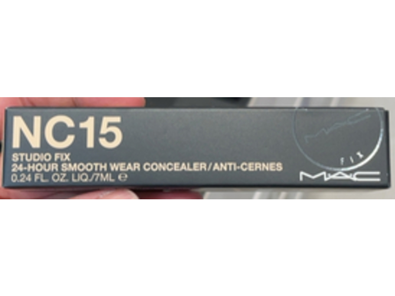 M.A.C. Studio Fix 24-Hour Smooth Wear Concealer, NC 15, 0.24 fl oz/7 mL
