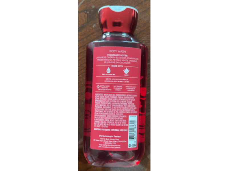 Bath & Body Works Japanese Cherry Blossom Body Wash, Pro-Vitamin B5 + Aloe, 10 fl oz/295 mL