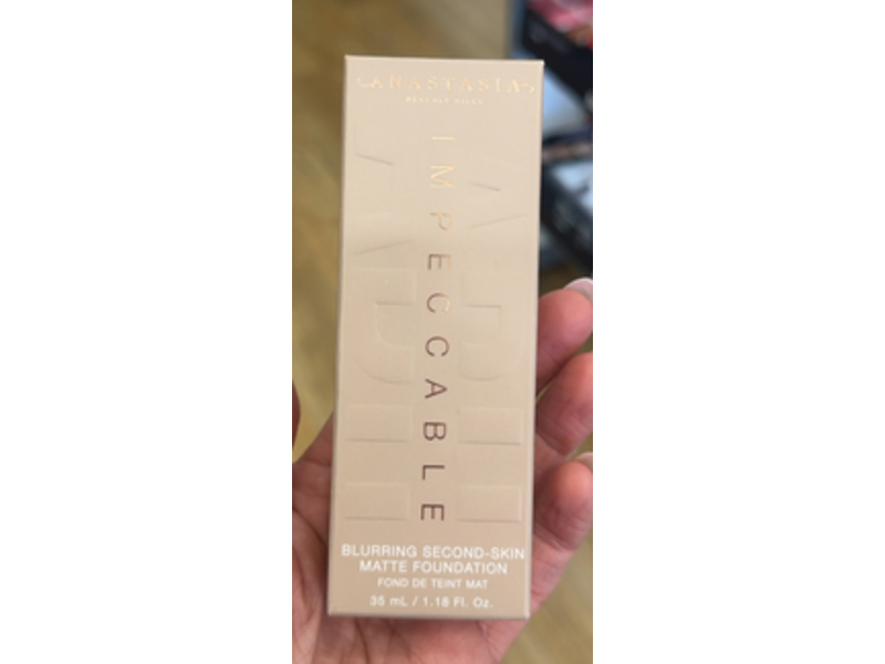 Anastasia Beverly Hills Impeccable Blurring Matte Foundation, 4W, 1.1 8 fl oz/35 mL