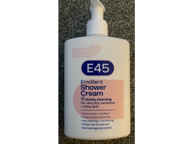 E45 Emollient Shower Cream, 250 mL
