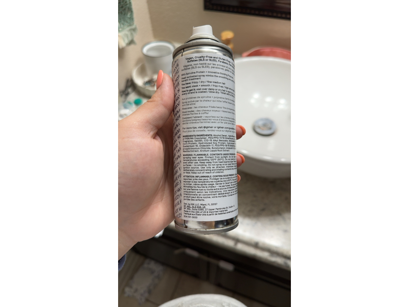 IGK Good Behavior Smoothing Spray, Spirulina Protein, 5.8 oz/186 mL