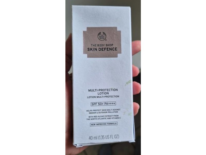 The Body Shop Skin Defence Multi-Protection Lotion, SPF 50+ PA+++, 1.35 fl oz/40 mL