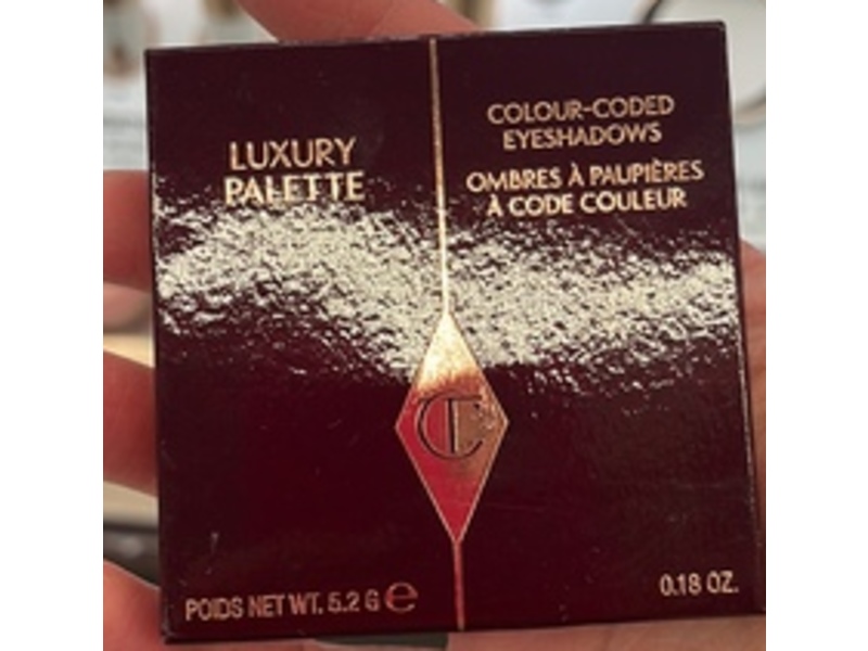 Charlotte Tilbury Luxury Eyeshadow Palette, The Uptown Girl, 18 fl oz/5.2 g