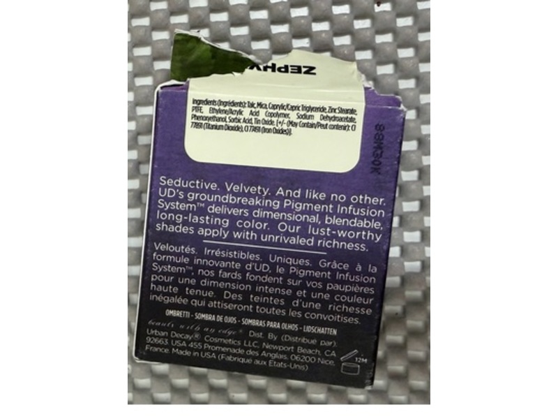 Urban Decay Eyeshadow, Zephyr, 0.05 oz/1.5 g