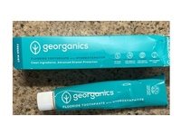 Georganics Fluoride Toothpaste, Fresh Mint, Hydroxyapatite, 2.54 fl oz/75 mL - thumbnail 2