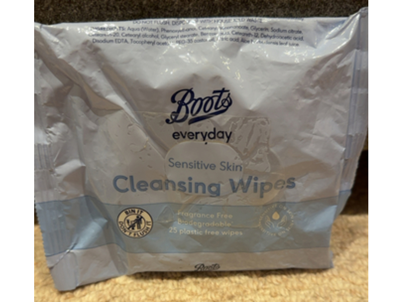Boots Everyday Sensitive Skin Cleansing Wipes, 25 Count
