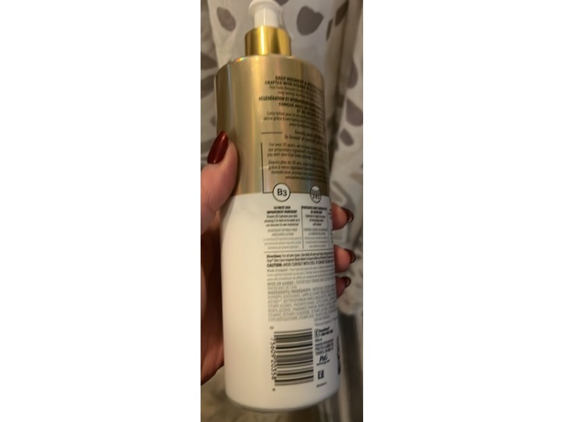 Olay Body Lotion, Shea Butter, 17 fl oz/502 mL