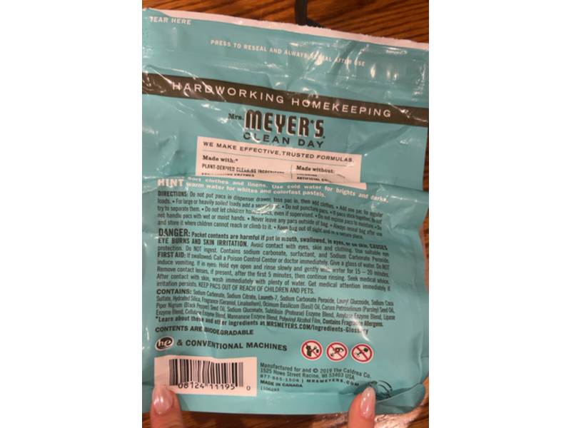 Mrs. Meyer's Clean Day Laundry Detergent Pacs, Basil Scent, 12 oz/810 g, 45 Count