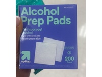 up&up Alcohol Prep Pads, Isopropyl Alcohol 70%, 200 Count - thumbnail 2