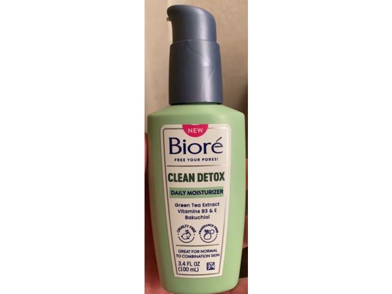 Biore Clean Detox Daily Moisturizer, 3.4 fl oz/100 mL