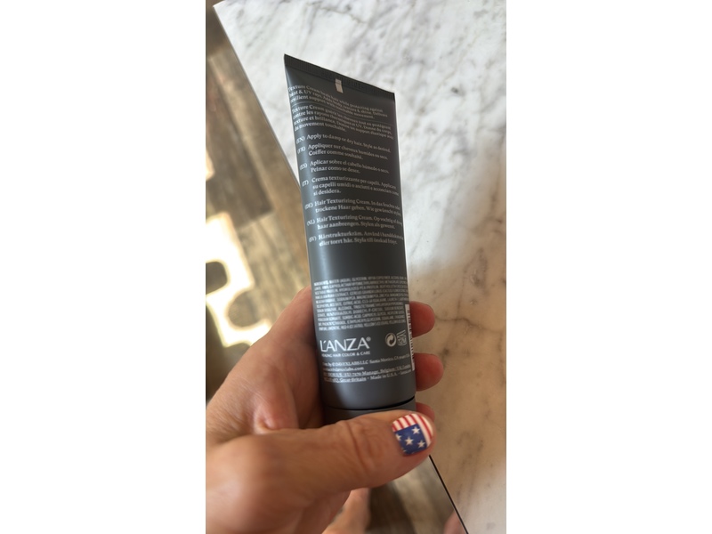 L'ANZA Healing Moisture Conditioner, Kukui Hydrating Complex, 8.5 fl oz/250 mL