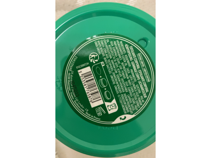 L'Occitane Exfoliating Body Scrub, 7.1 oz/200 mL