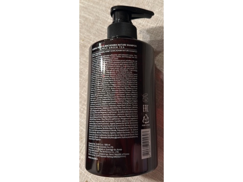 Kundal Honey & Macadamia Pure Natural Balancing Refreshing Shampoo, Apple Green Tea, 16.90 fl oz/500 mL