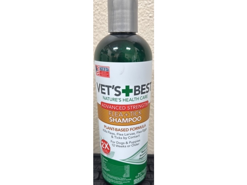 Vet’s Best Advanced Strength Flea + Tick Shampoo, Peppermint Scent, 12 fl oz/354 g