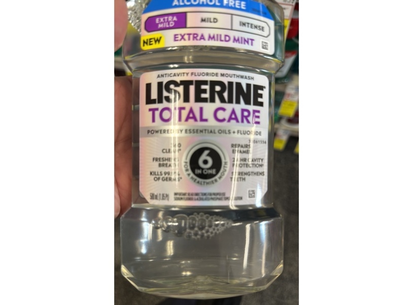 Listerine Total Care Anticavity Fluoride Mouthwash, Extra Mild Mint, 500 mL