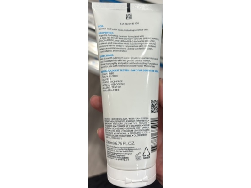 La Roche-Posay Toleriane Hydrating Gentle Cleanser, Ceramide-3 + Niacinamide, 6.76 fl oz/200 mL