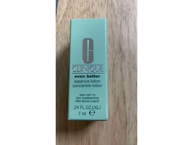 Clinique Even Better Essence Lotion Very Dry to Dry Combination, .24 fl oz/7 mL