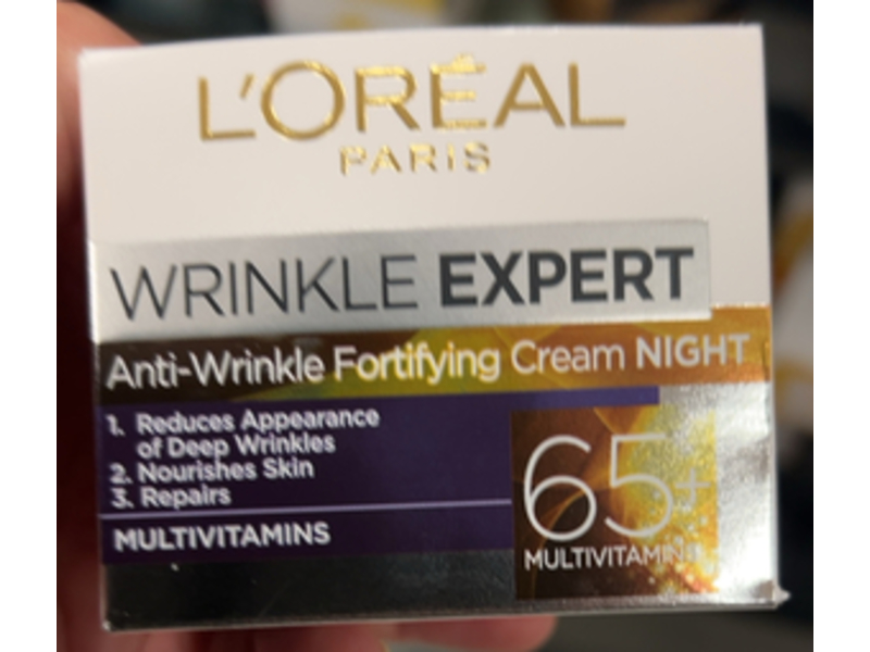 L'Oreal Paris Wrinkle Expert Fortifying Night Cream, 65+ Multivitamins, 50 mL