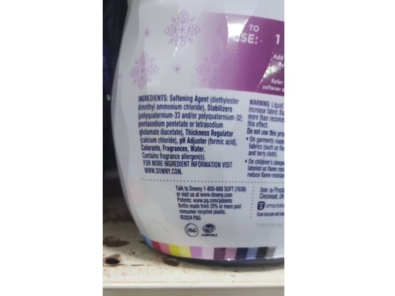 Downy Cozy Collection Fabric Softener, Snow Berry, 57 Loads, 38 fl oz/1.14 L