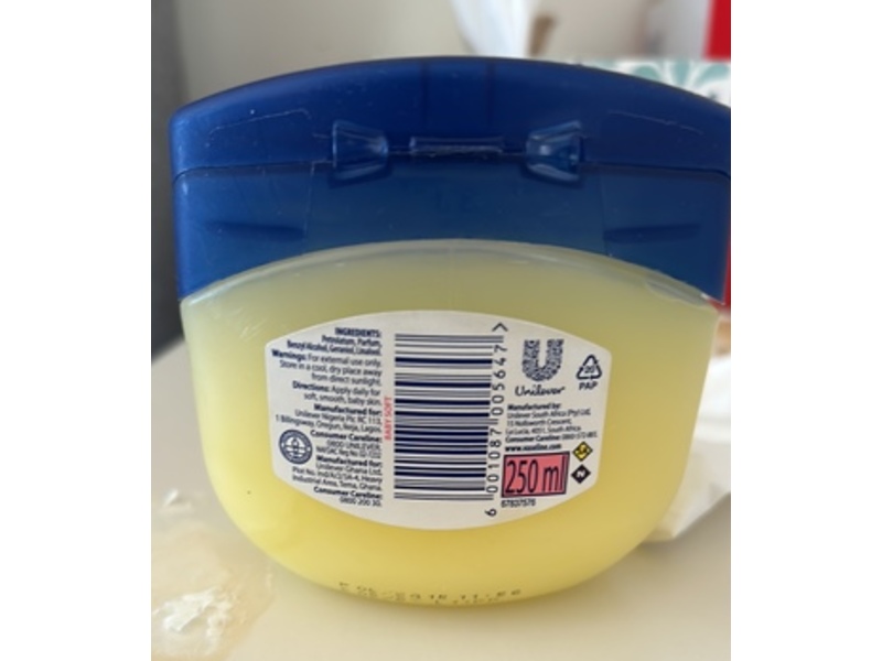 Vaseline Blue Seal Gentle Protective Baby Jelly, 250 mL