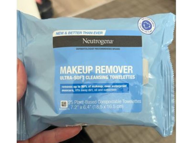 Neutrogena Makeup Remover Ultra-Soft Cleanser Towelettes, 25 Count