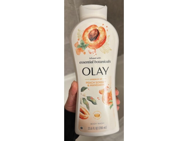 Olay Body Wash, Peach Sorbet & Mandarin, 23.6 fl oz/700 mL