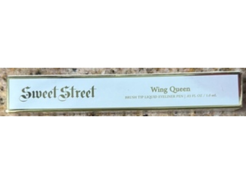 Sweet Street Wing Queen Brush Tip Liquid Eyeliner Pen, Black, 0.03 fl oz/1 mL