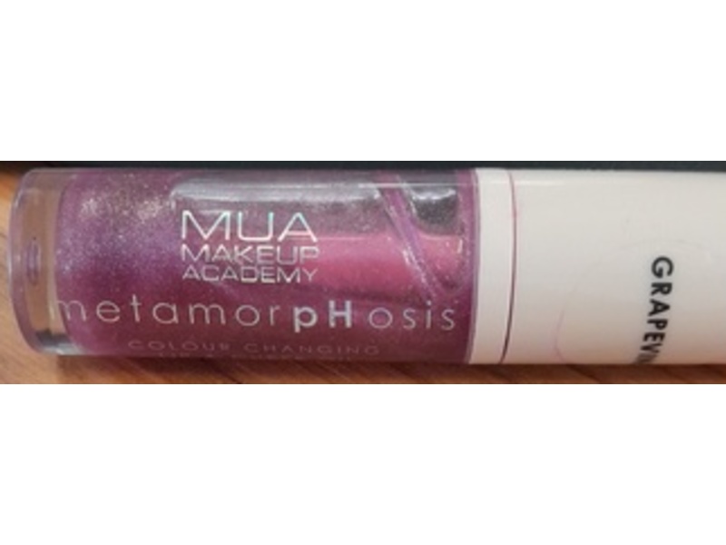 MUA Makeup Academy Metamorphosis Colour Changing Lip & Cheek Oil, Grapevine, 7 mL