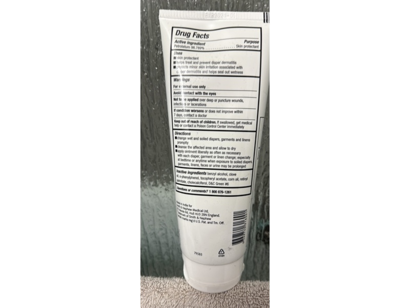 Smith & Nephew Secura Protective Ointment, 5.6 oz/159 g