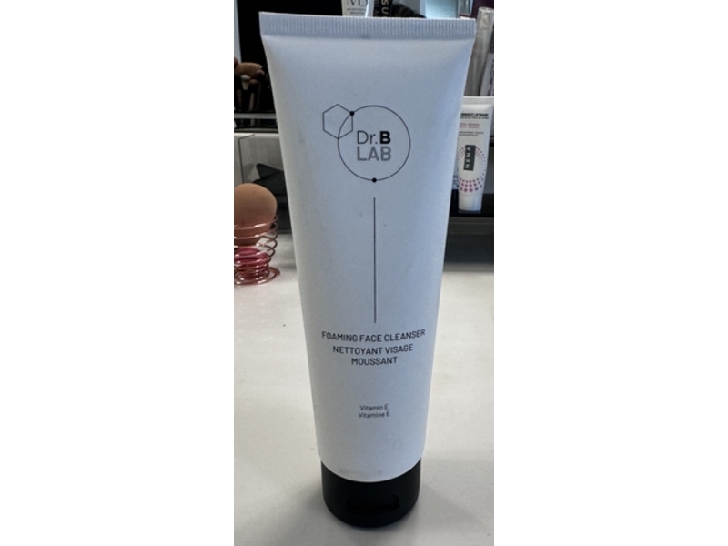 Dr. Brandt Lab Foaming Face Cleanser, Vitamin E, 4.2 fl oz/125 mL