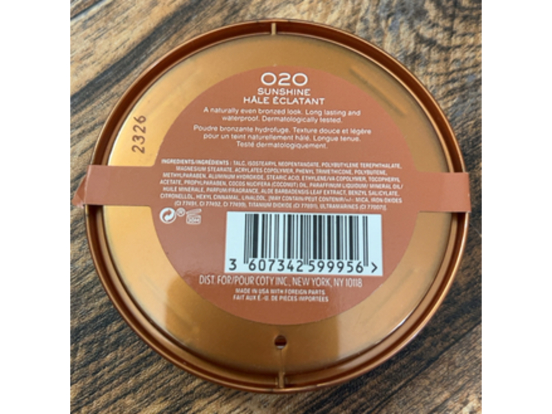 Rimmel London Natural Bronzer Waterproof Bronzing Powder, 020 Sunshine, 0.49 oz/14 g