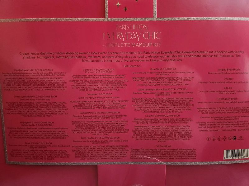 Paris Hilton Everyday Chic Makeup Kit