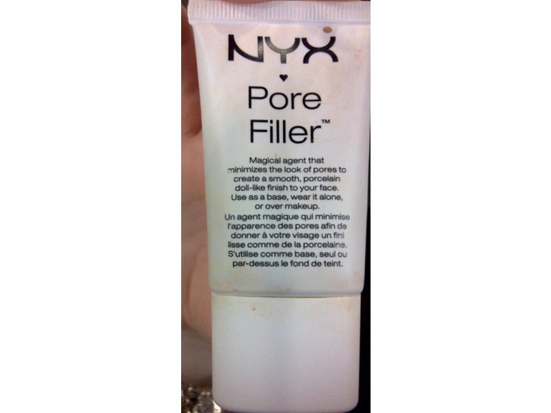 NYX Professional Makeup Pore Filler Primer, 0.67 fl oz/20 mL.