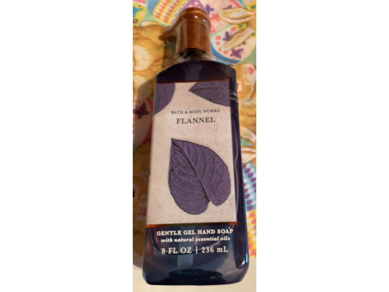 Bath & Body Works Flannel Gentle Gel Hand Soap, 8 fl oz/236 mL