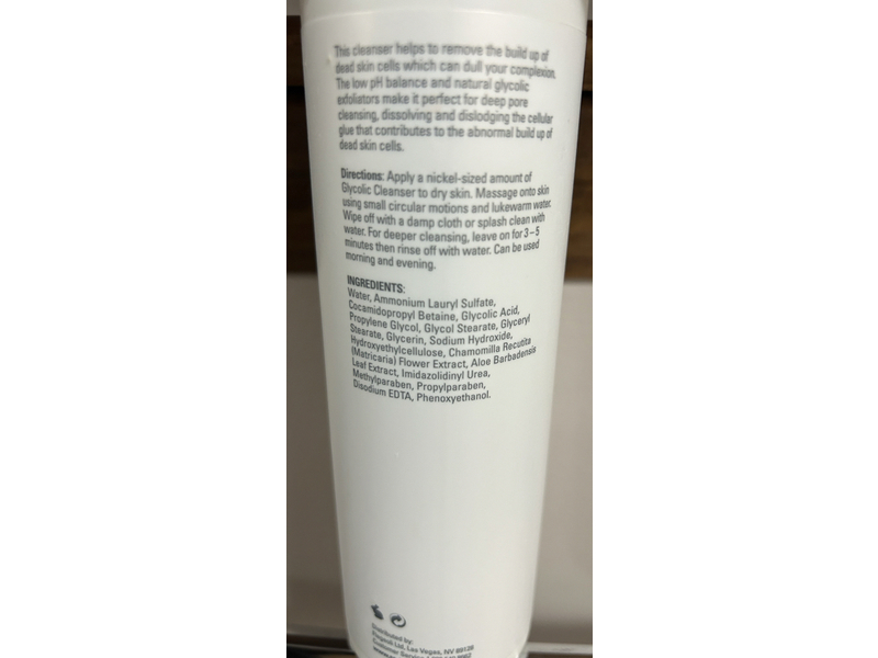 Serious Skin Care Glycolic Retexturizing Cleanser, 12 fl oz/ 354 mL
