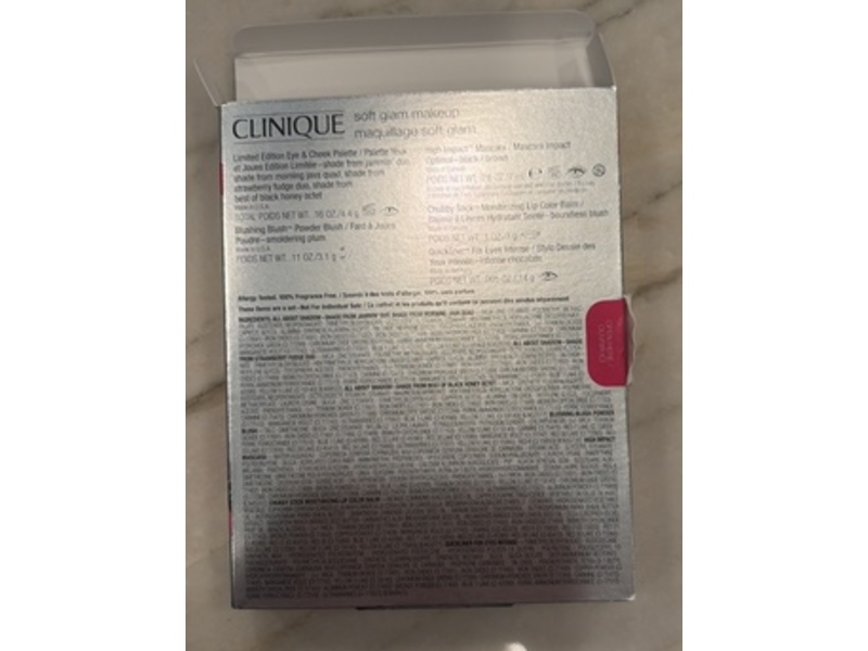 Clinique Soft Glam Makeup Set