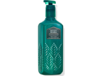 Bath & Body Works Cleansing Gel Hand Soap, Sweater Weather, 8 fl oz/236 mL - Image 2