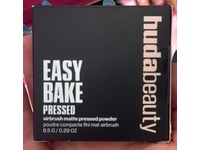 Huda Easy Bake Airbrush Matte Pressed Powder, Pound Cake, 0.29 oz/8.5 g - thumbnail 2