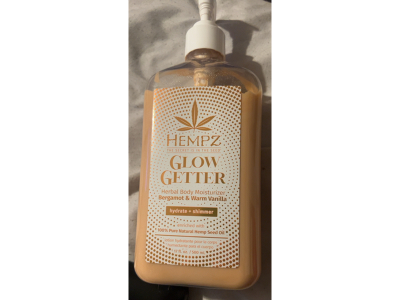 Hempz Glow Getter Herbal Body Moisturizer, Bergamot & Warm Vanilla, 17 fl oz/500 mL