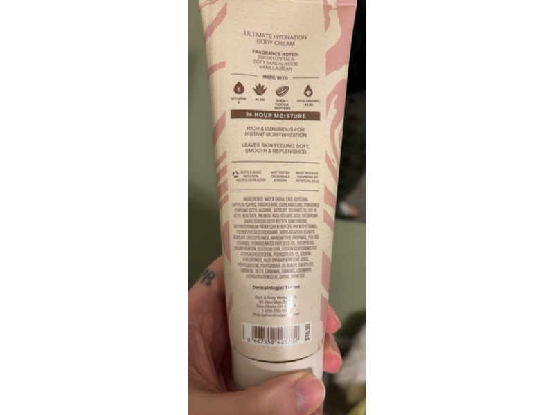 Bath & Body Works Fresh Vanilla Blossoms Body Cream, Shea Butter + Hyaluronic Acid, 8 oz/226 g