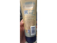 Vaseline Radiant X Silky Body Lotion, Niacinamide 1%, 7.5 fl oz/222 mL - thumbnail 3