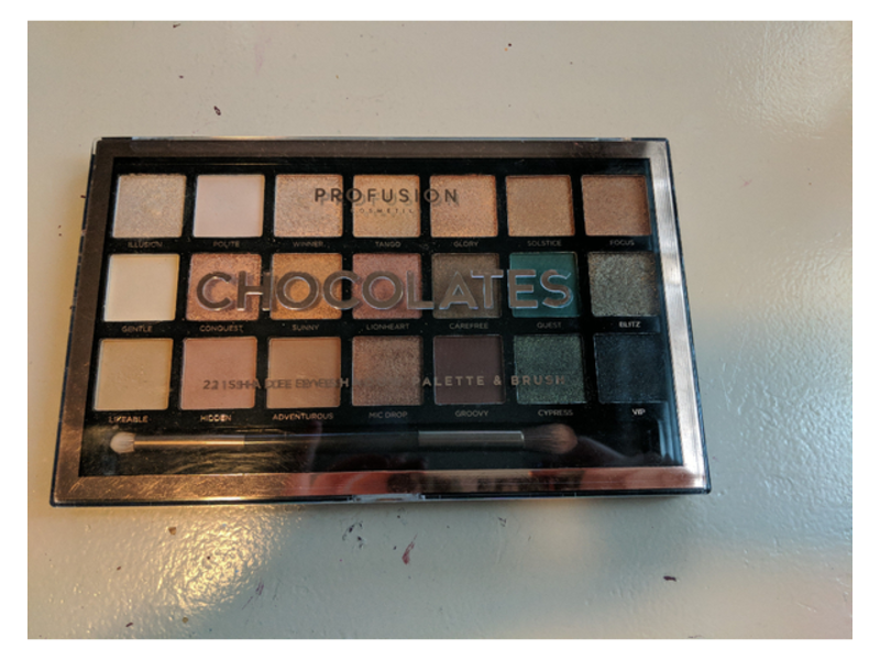 Profusion Cosmetics Eyeshadow, Chocolate, 21 Shade Palette