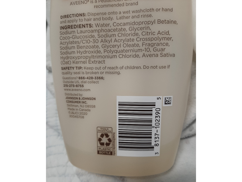 Aveeno Baby Daily Moisture Wash & Shampoo, Natural Oat Extract, 18 fl oz/532 mL
