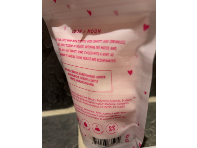 Joon x Moon Valentine Bath Confetti Sweet Bath Treat, Beary Berry, 1.4 oz/39 g