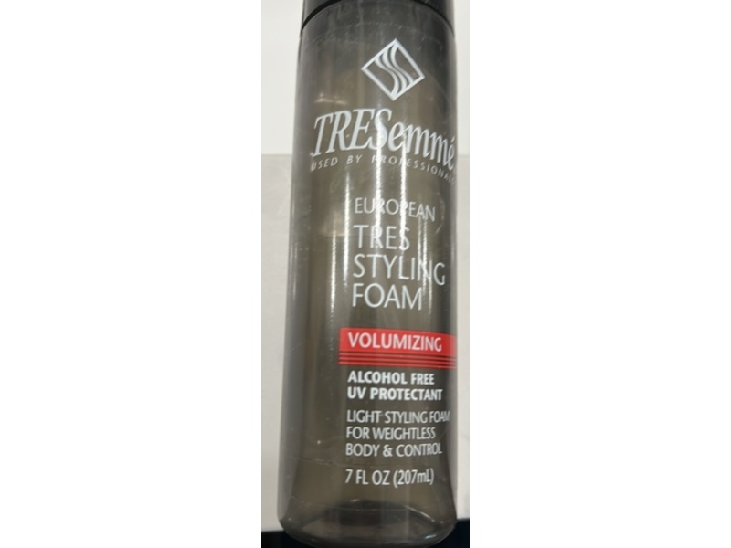 TRESemme Volumizing European Tres Styling Foam, 7 fl oz/207 mL