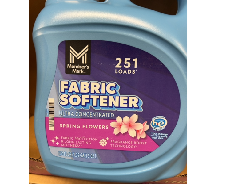 Member's Mark Ultra Concentrated Fabric Softener, Spring Flowers, 251 Loads, 170 fl oz/5.02 L
