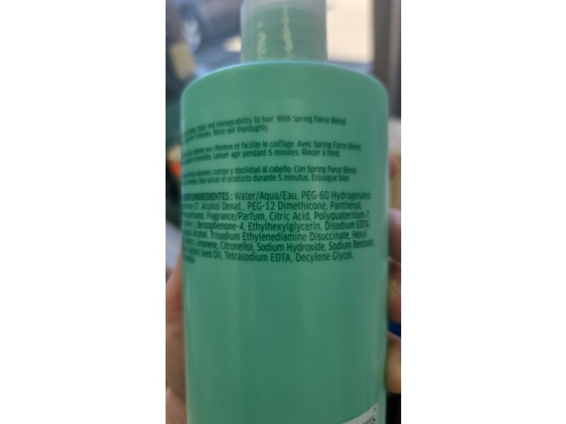 Wella Invigo Volume Boost Crystal Mask, 16.9 fl oz/500 mL