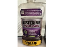 Listerine Total Care Anticavity Fluoride Mouthwash, Fresh Mint, 1.8 oz/1.0 L. Twin Pack - Image 3