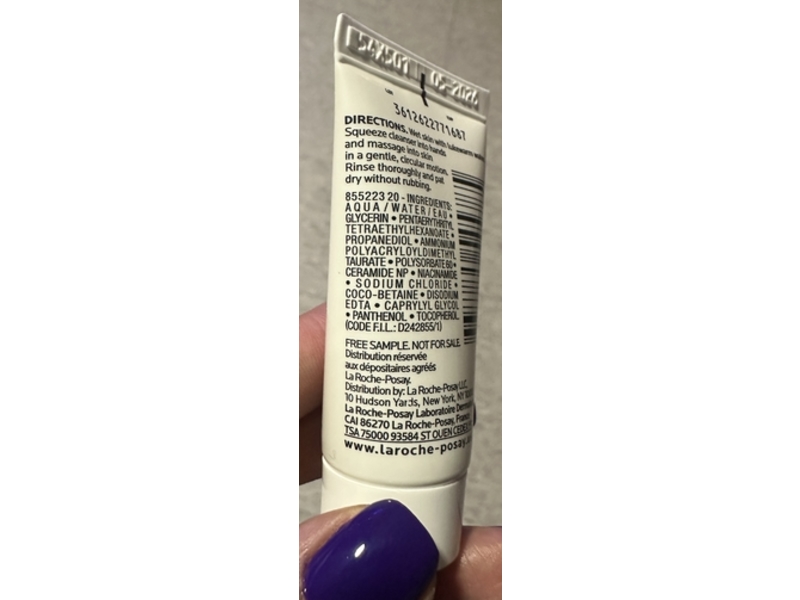 La Roche-Posay Toleriane Hydrating Gentle Cleanser, 0.5 fl oz/15 mL